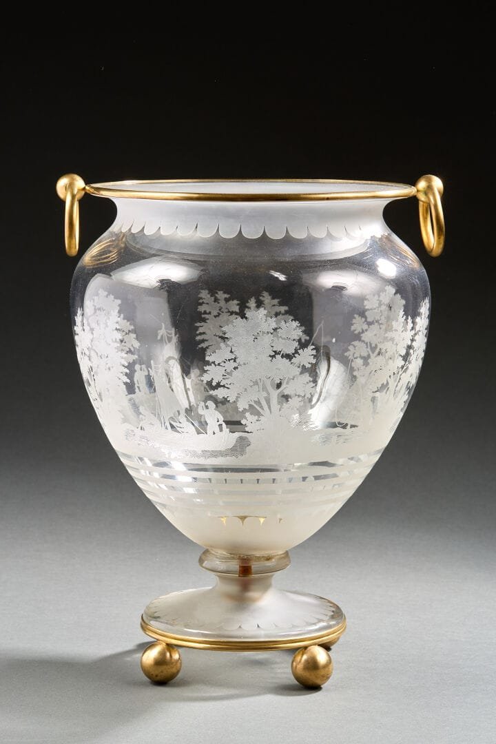 Cristallerie de Portieux Vase de forme cratère en cristal gravé et bronze doré XIXème siècle 
