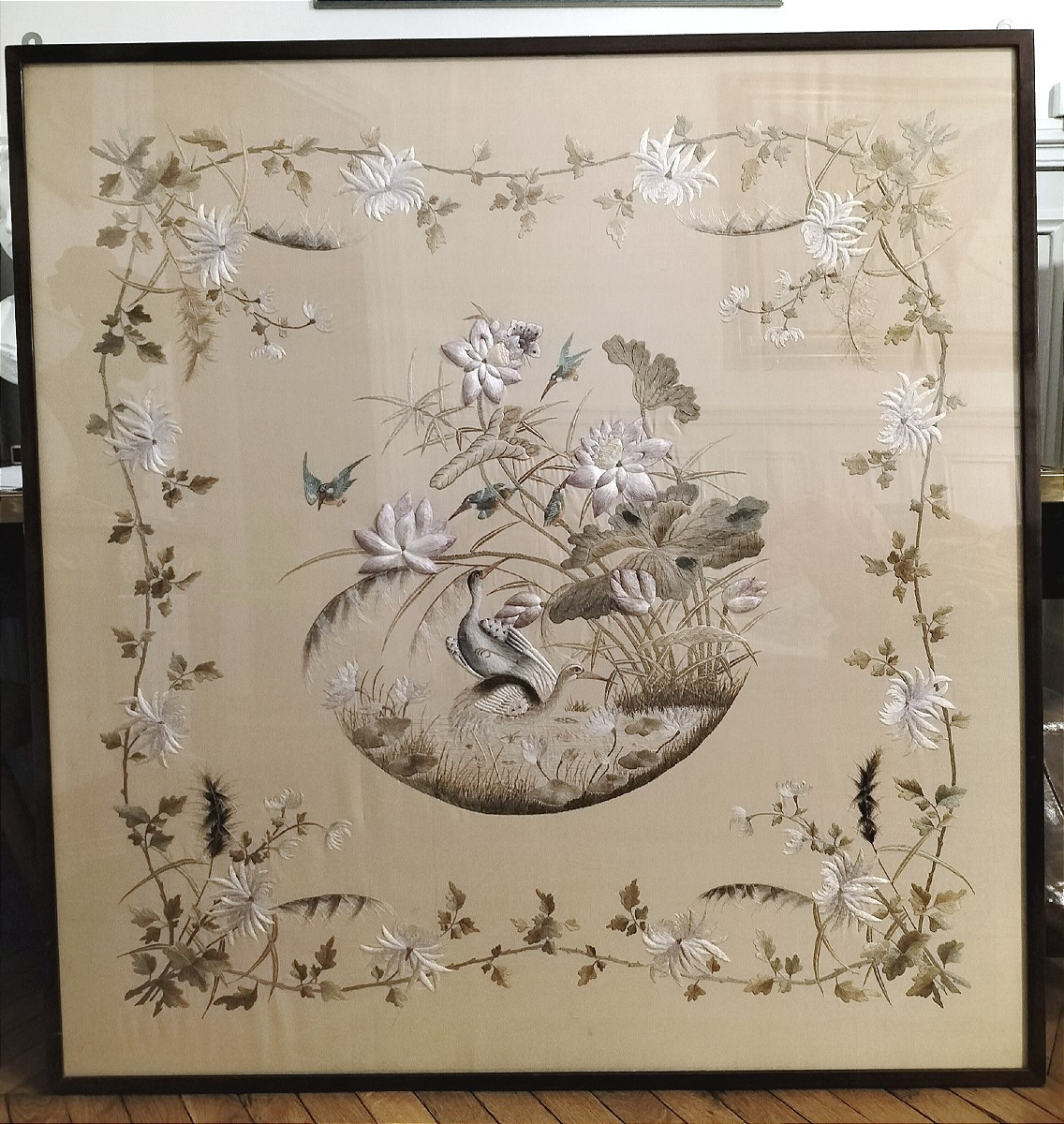 Important Indochinese Silk Embroidery-photo-5