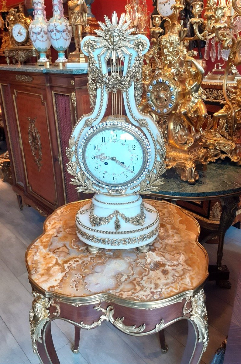 Importante pendule lyre en bronze doré et marbre blanc 19ème siècle -photo-3