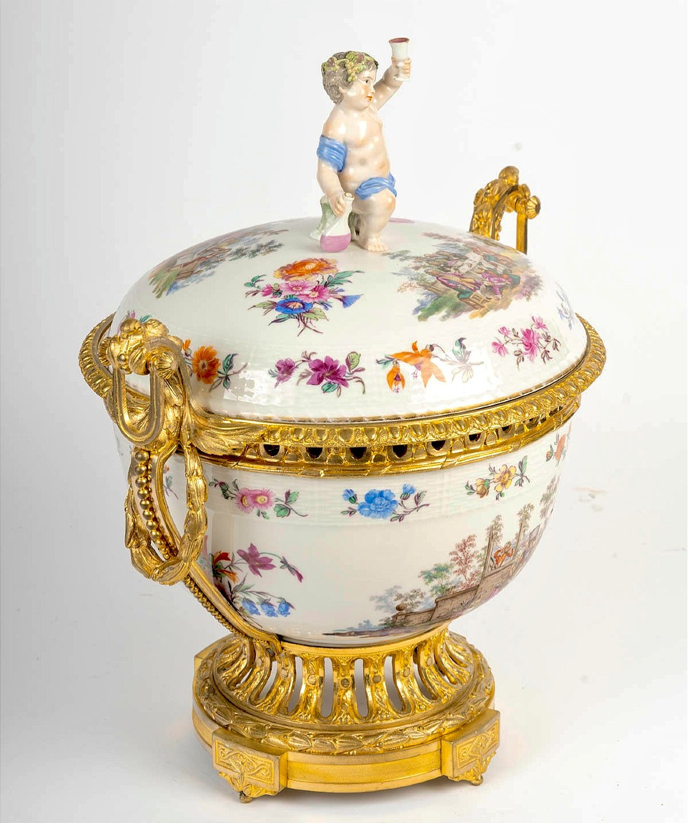 Brûle parfum en porcelaine de Berlin monture bronze doré 19ème siècle -photo-3