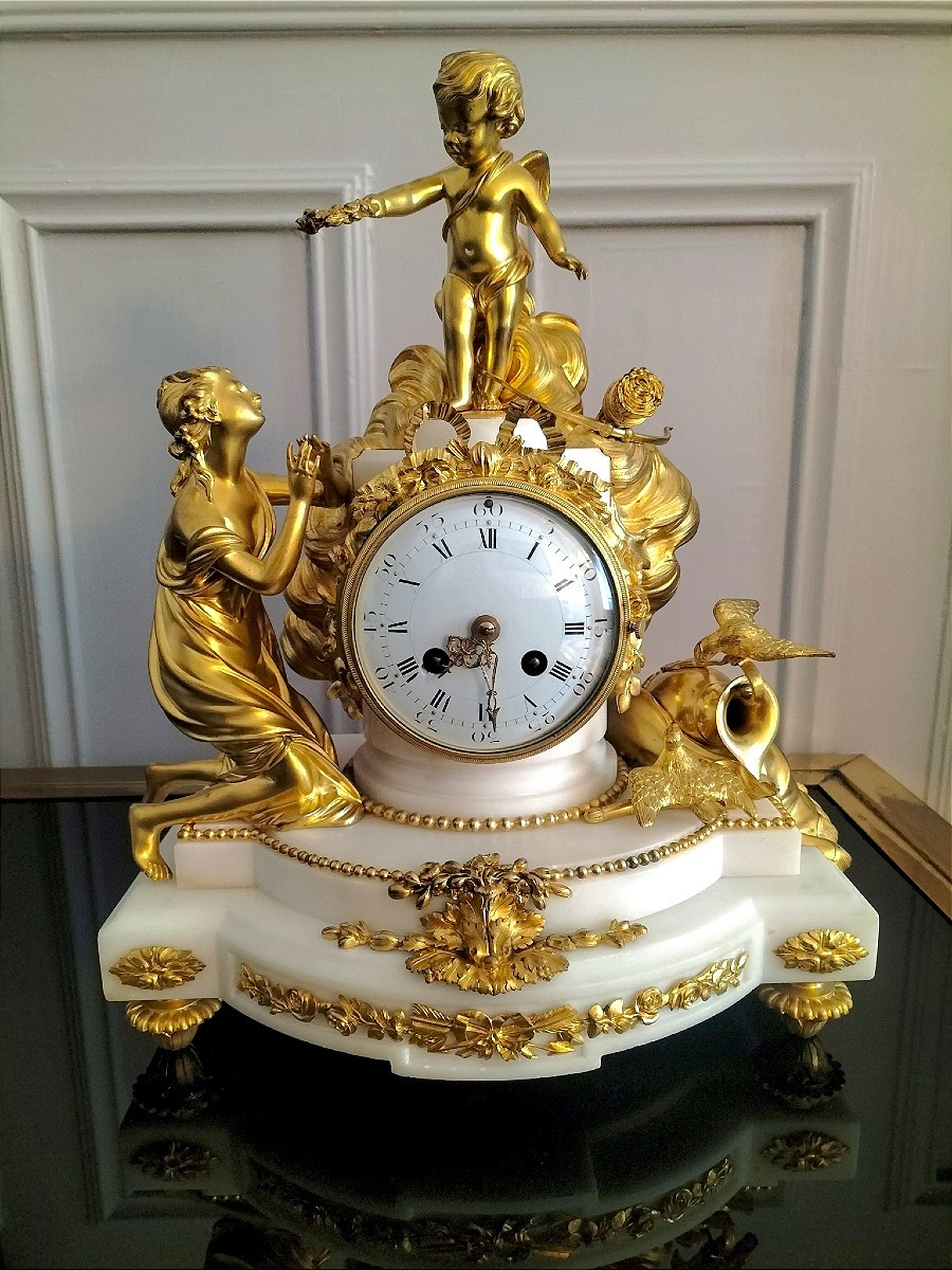 Louis XVI Style Marble And Gilt Bronze Clock, 19th Century 