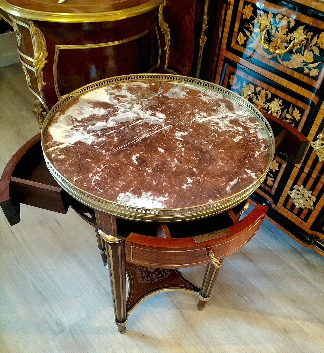 Table bouillote guéridon en acajou style Louis XVI Fin 19ème siècle -photo-4