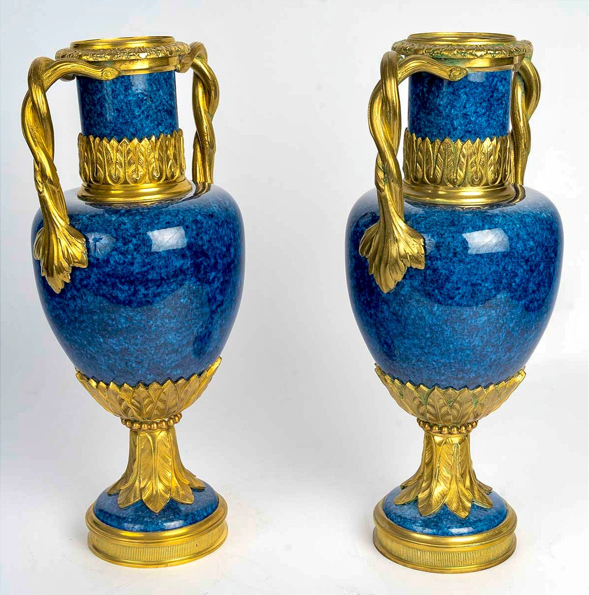 Paire de vases porcelaine et bronze doré attribué à Paul Millet Sèvres -photo-2