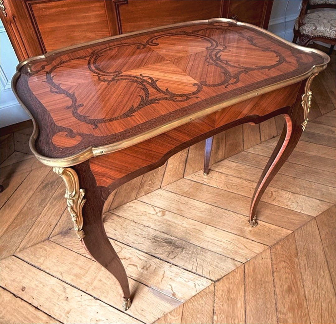 Table à écrire en marqueterie et bronze doré fin 19ème siècle -photo-5