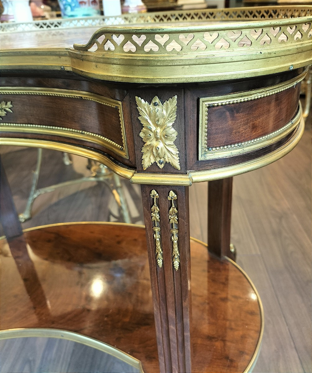Table de salon style Transition Louis XV- Louis XVI 19ème siècle -photo-4