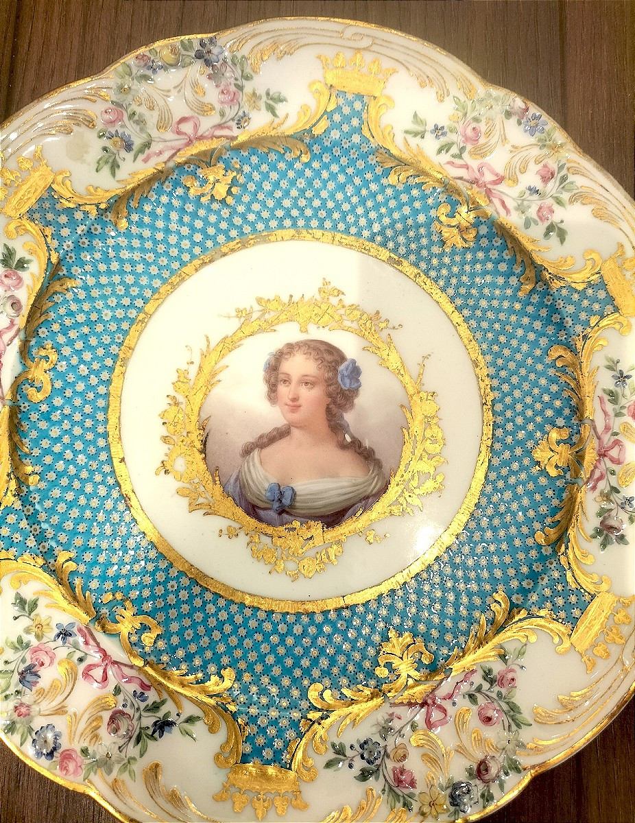 Sèvres Porcelain Plate-photo-3