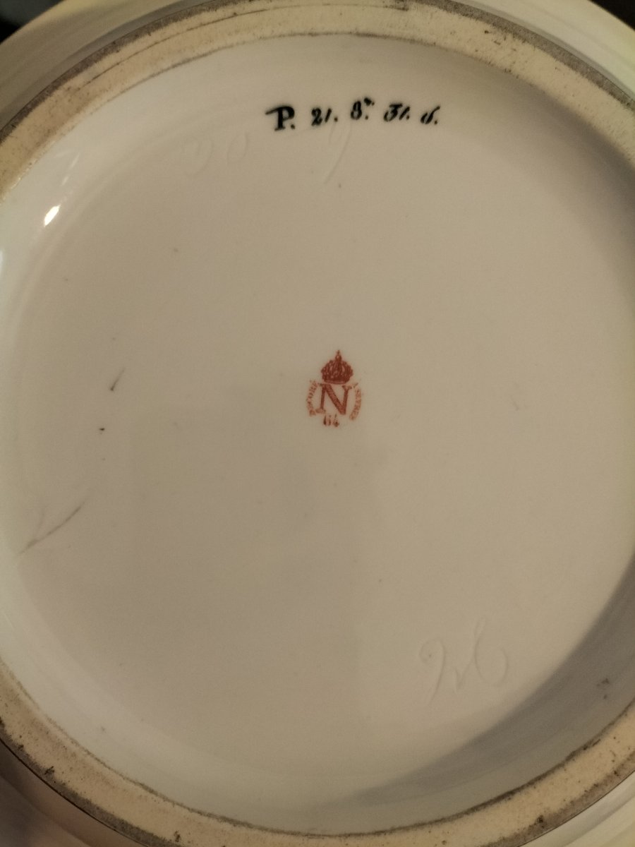 Coupe en porcelaine de Sèvres 1864-photo-2