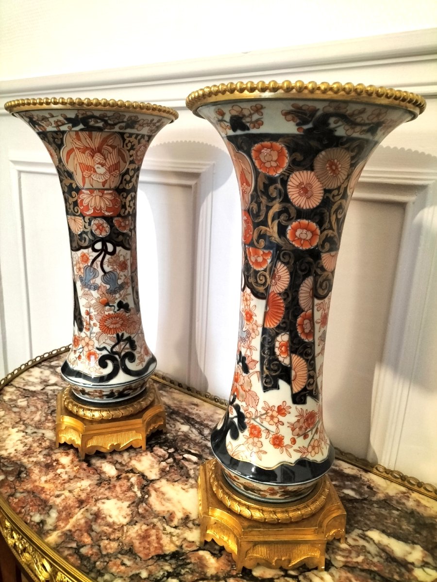 Paire de grands vases cornet en porcelaine de Bayeux monture bronze doré 19ème siècle -photo-4
