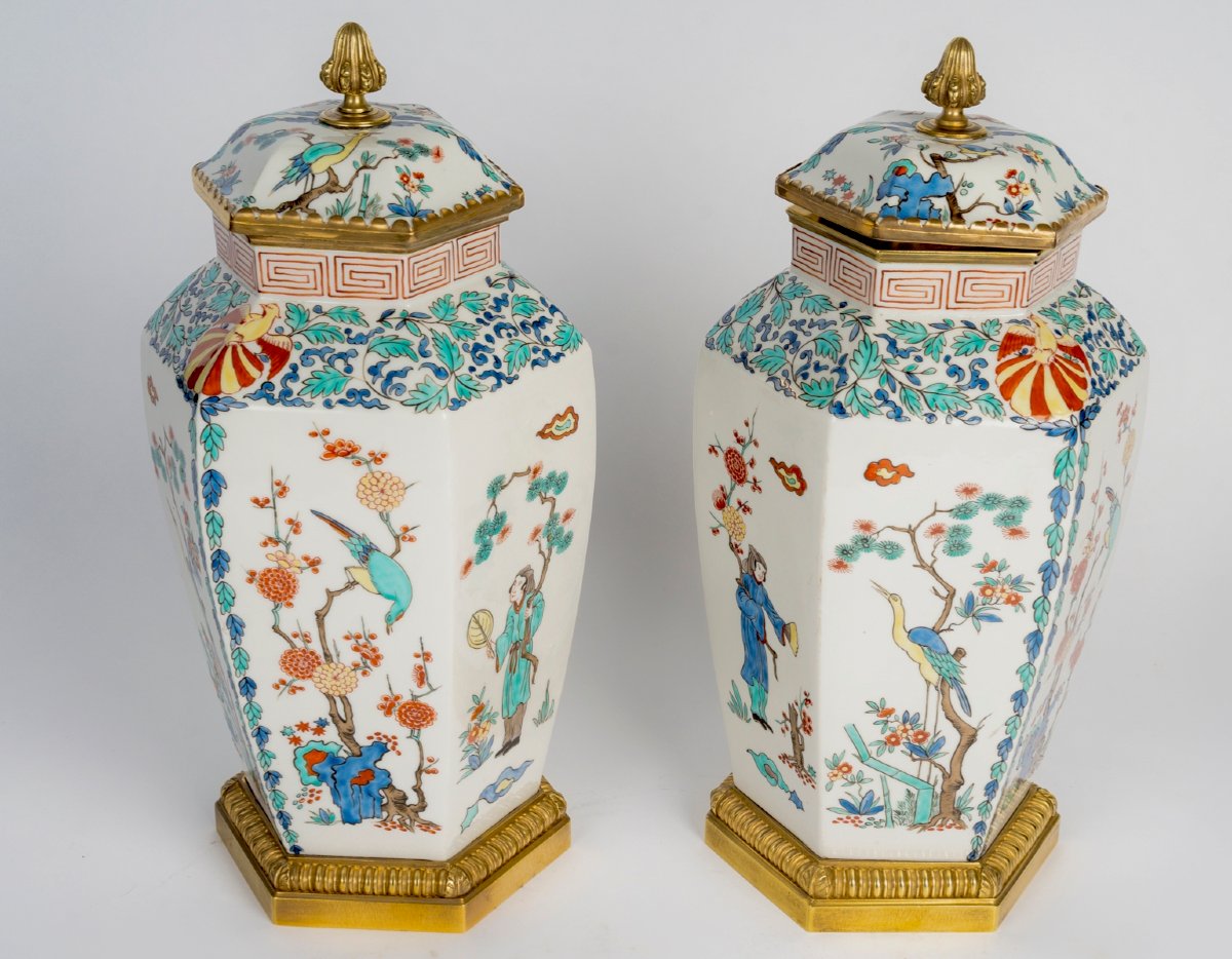 Pair Of Porcelain Vases By Samson, Gilt Bronze Mounting-photo-2