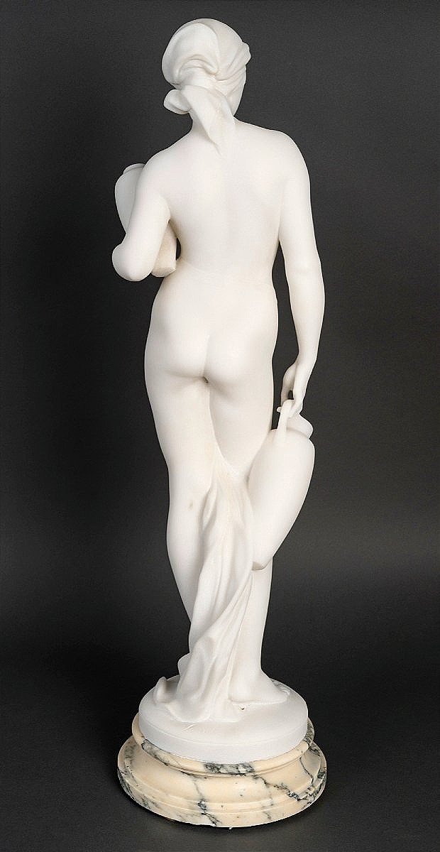 Sculpture en marbre blanc " la porteuse d'eau " signé Vanet-photo-2