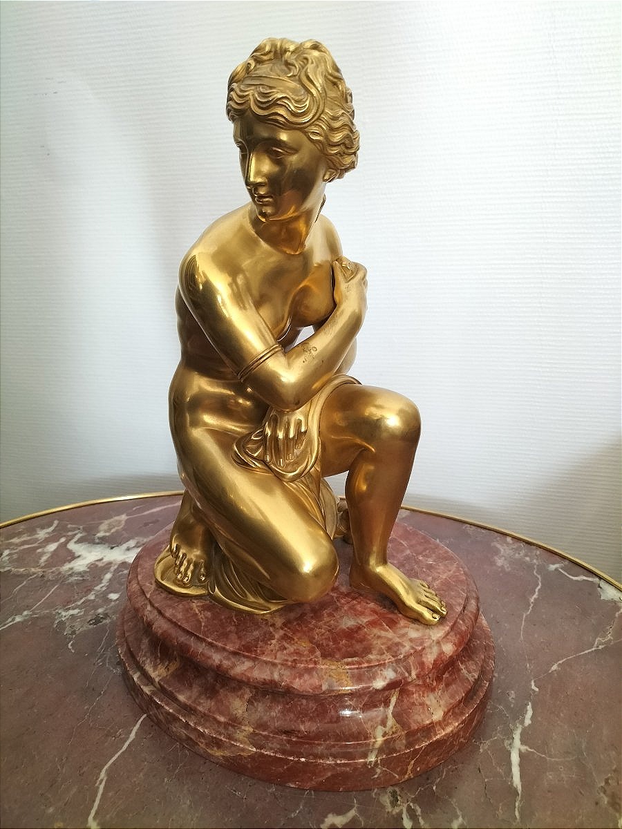Sculpture en bronze doré d'après L'Antique Aphrodite assise sur une tortue-photo-4