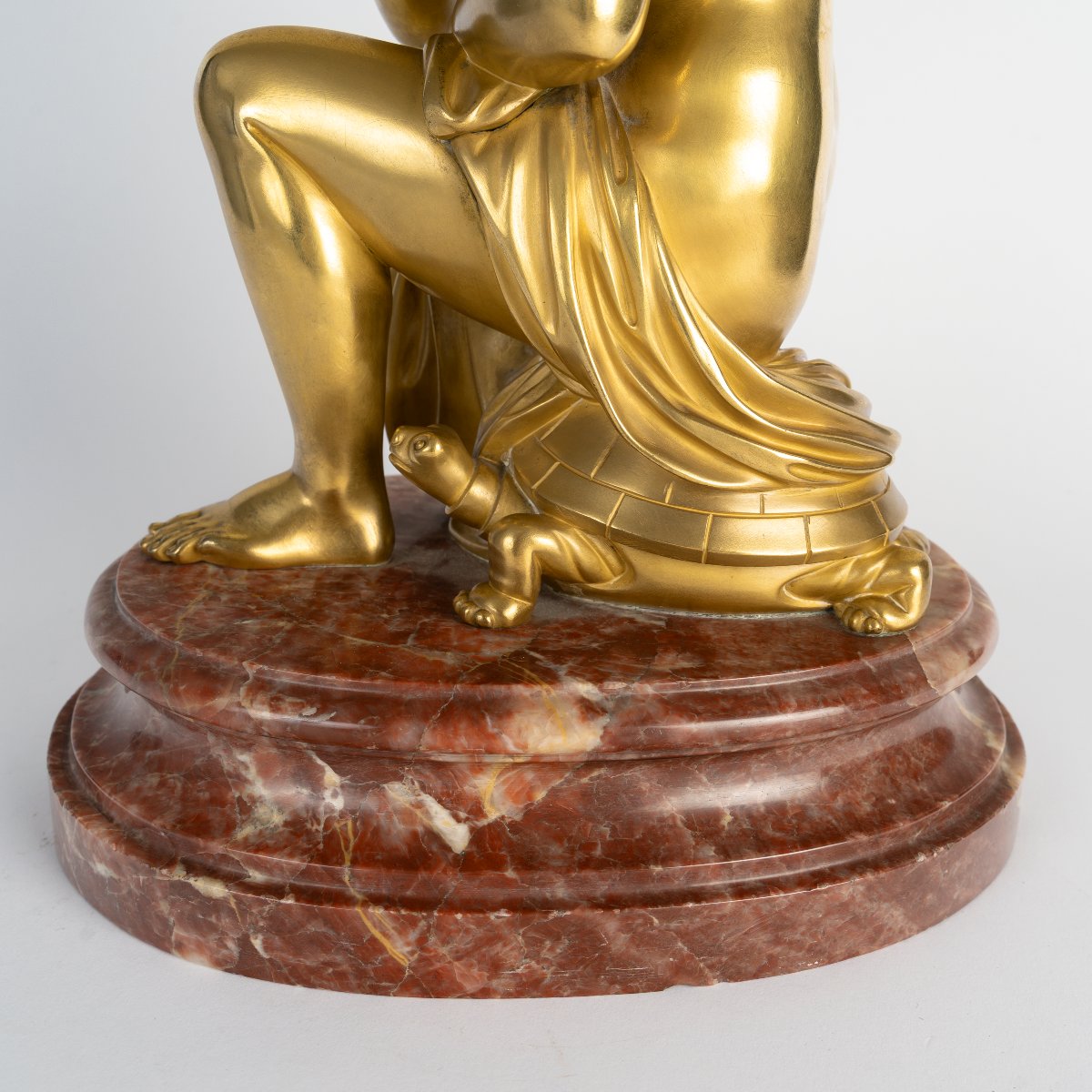 Gilded Bronze Sculpture Based On The Ancient Aphrodite Seated On A Turtle-photo-4