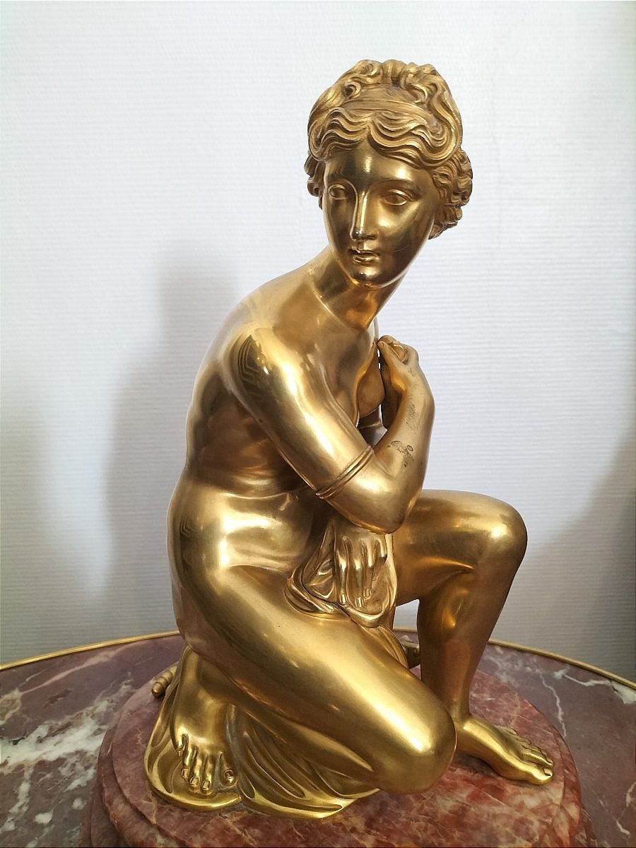 Sculpture en bronze doré d'après L'Antique Aphrodite assise sur une tortue-photo-4