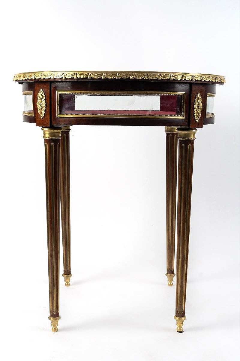 Guéridon vitrine style Louis XVI circa 1900-photo-4