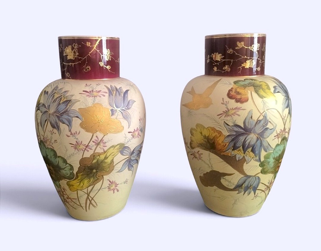 Paire de vases en céramique Époque Art Nouveau 