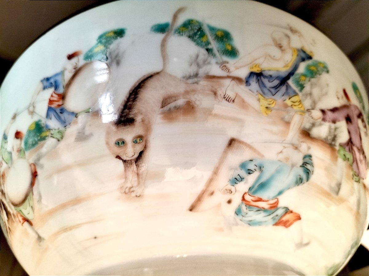 Rare, Wide Chinese Porcelain Punch Bowl, Qianlong Period, 18th Century -photo-4