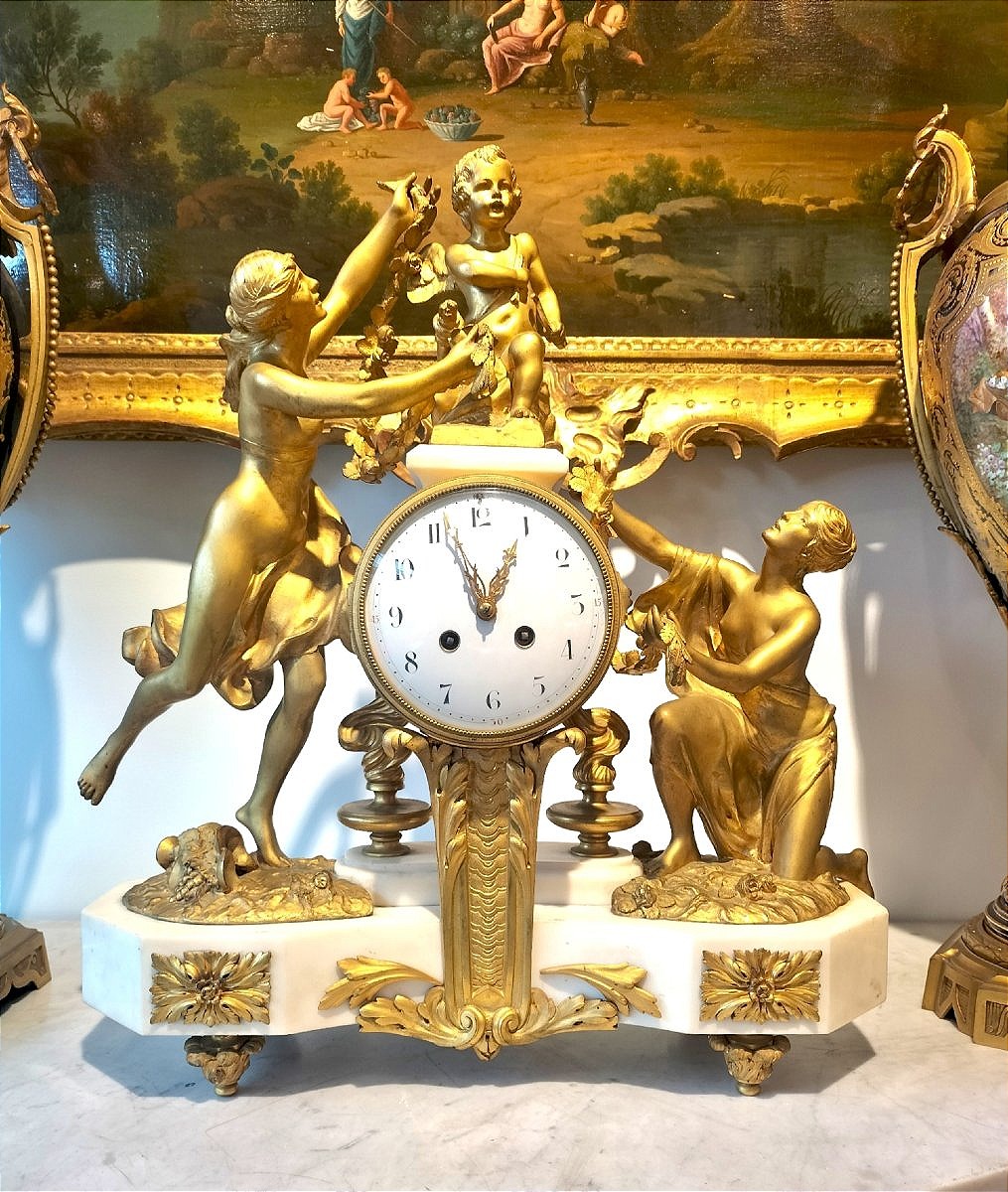 Large 19th-century Louis XVI-style Clock In Gilded Bronze And White Marble 