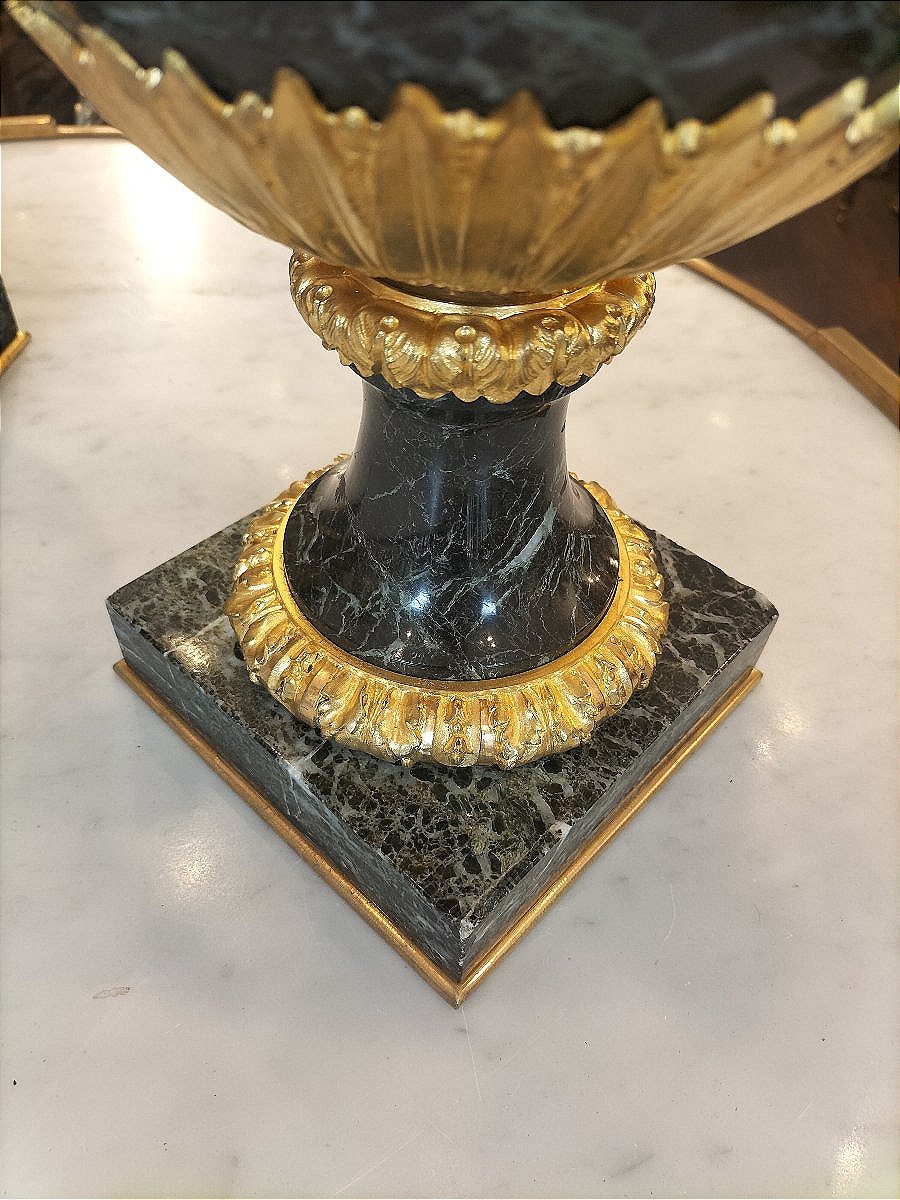 Important Pair Of Marble And Gilded Bronze Cassolettes, Late 19th Century -photo-8