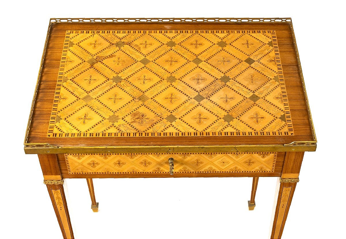 Late 19th-century Writing Desk In Marquetry And Gilded Bronze -photo-4