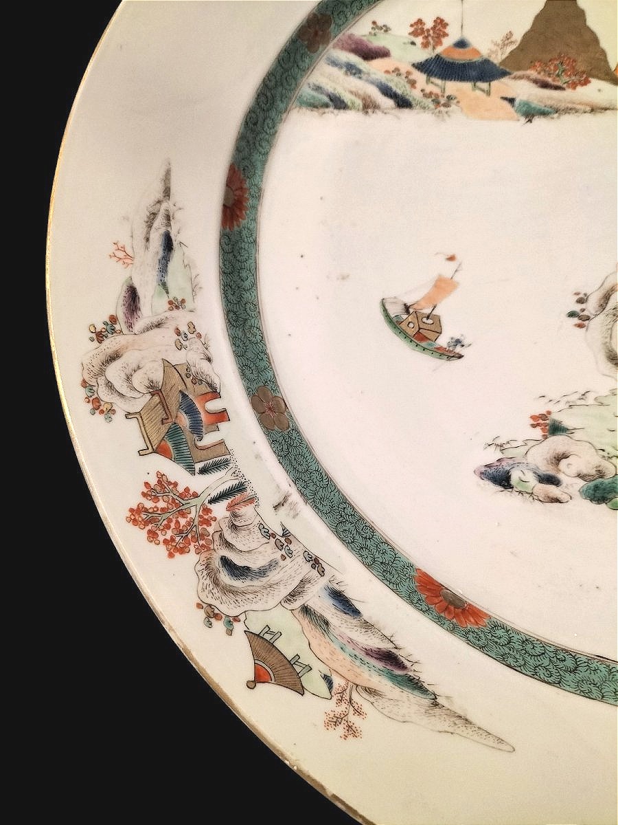 Large Chinese Porcelain Dish From The Qianlong Period -photo-1