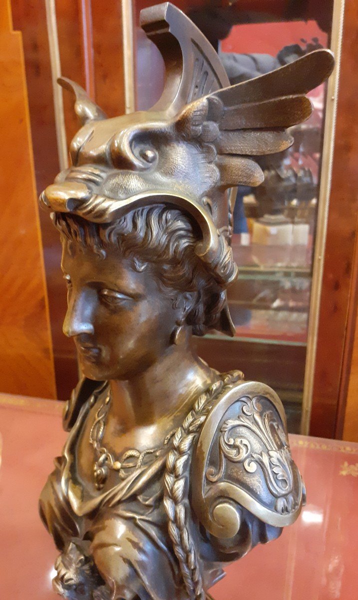 Buste de  Thetis  en bronze patiné -photo-2