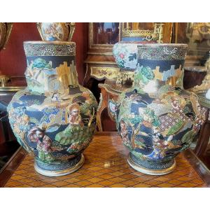 Satsuma Paire de vases  Japon  Début XXème siècle 