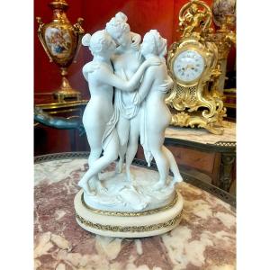 Sculpture en biscuit de Sèvres " les  Trois Grâces" 19ème siècle 