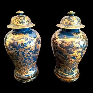 Pair Of Covered Porcelain Vases In The Chinese Style, Samson Manufacture 19th Century 