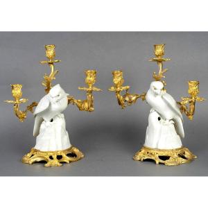 Paire de candélabres en porcelaine du Japon monture en bronze doré 19ème siècle 