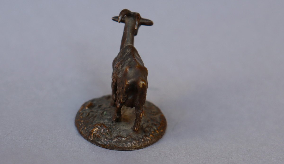 Tiny Bronze : "the Goat"-photo-4