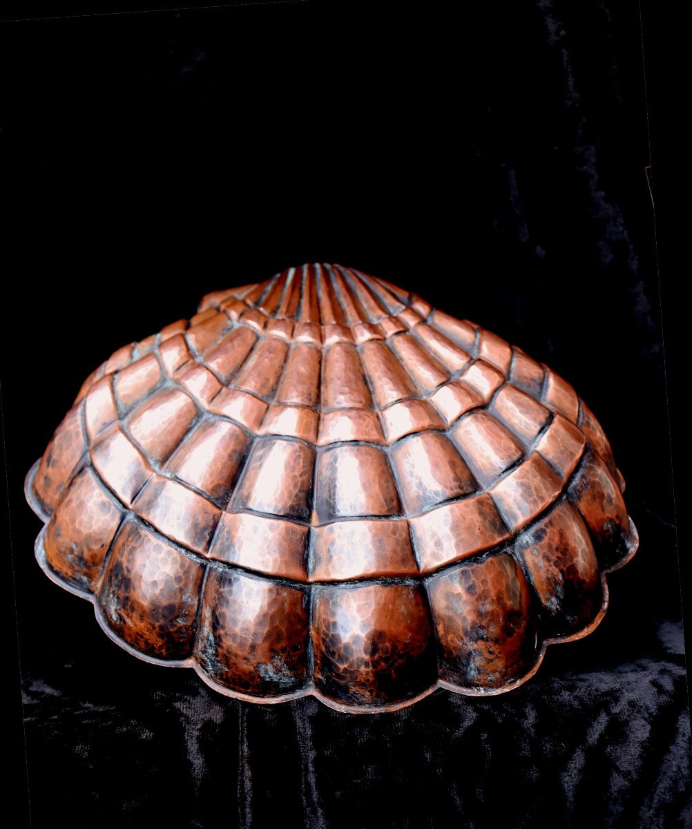 France Circa 1900 : "huge Chocolate Mold"-photo-2