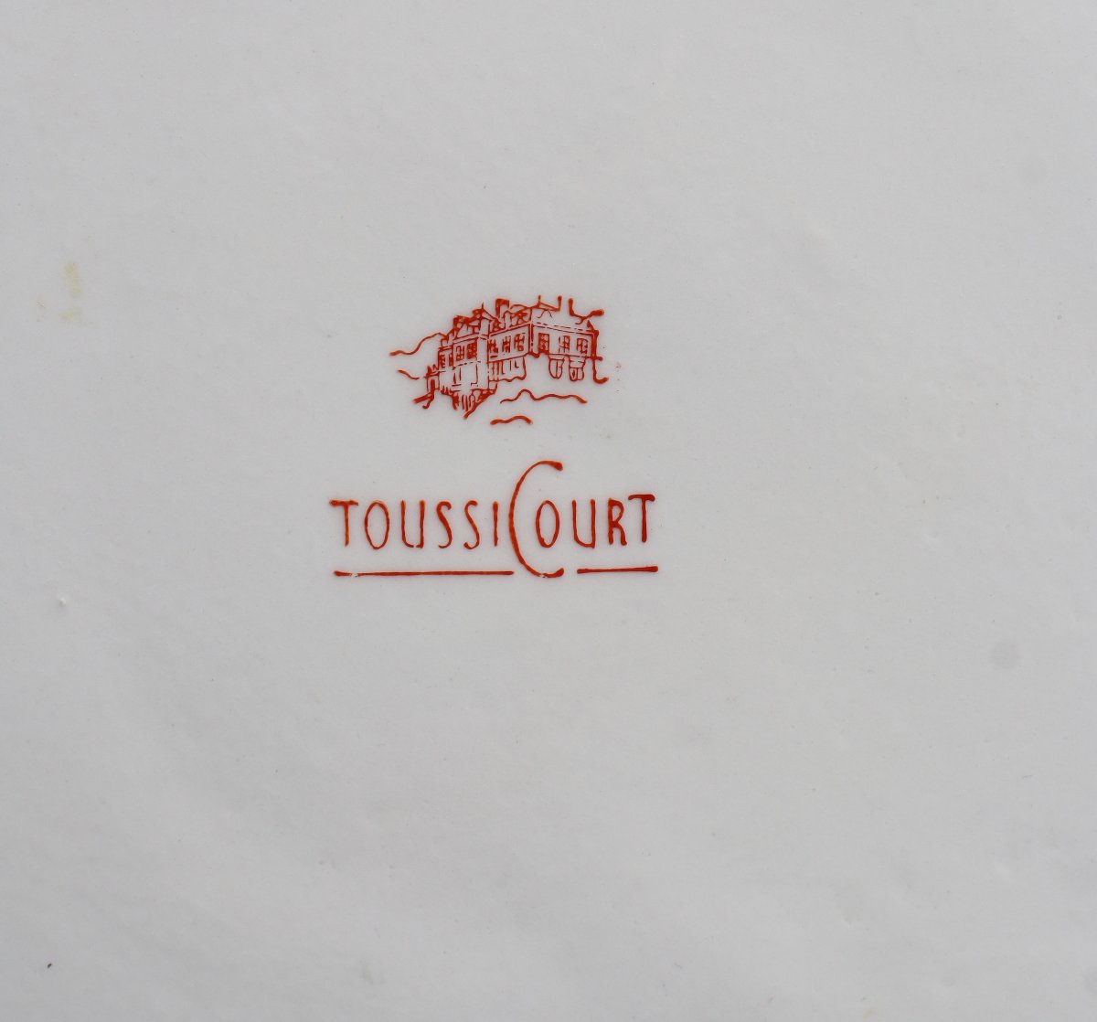 Very Big  Dish With Coat-of-arms : "château De Toussicourt"-photo-1