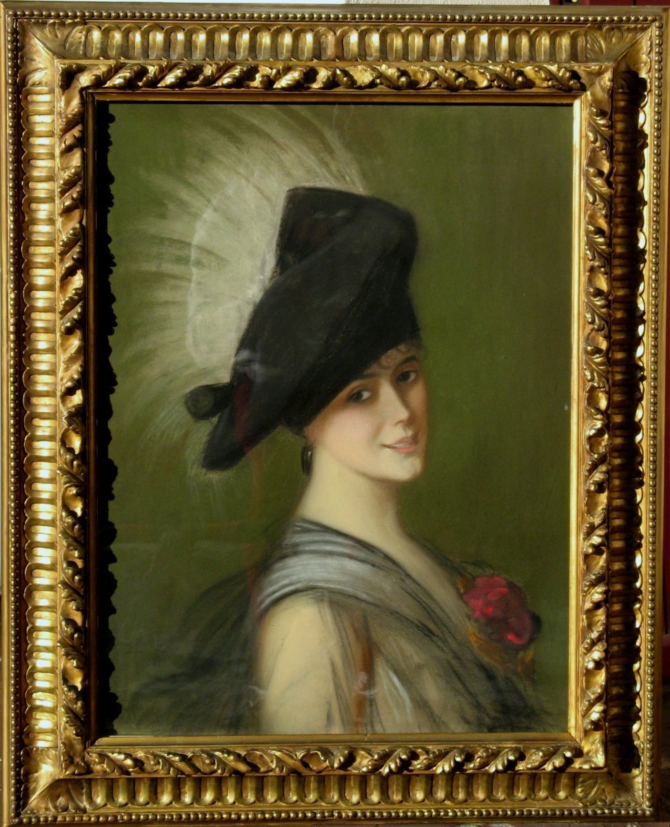 Alfredo Ramos Martinez : "youg Woman With A Feathered Hat"