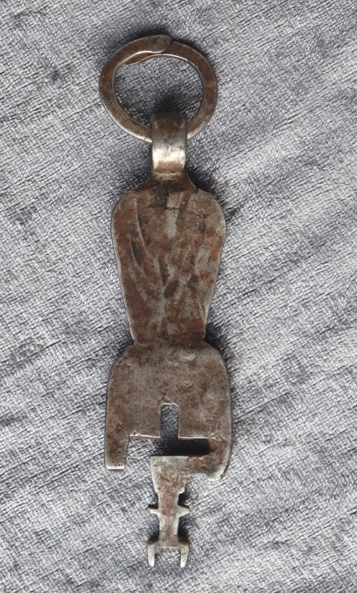 "india Or Tibet : Ancient Temple Key"-photo-2