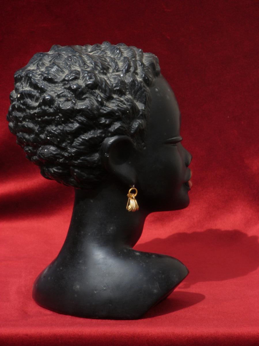 Plaster 1950: The Young Black Earrings-photo-2