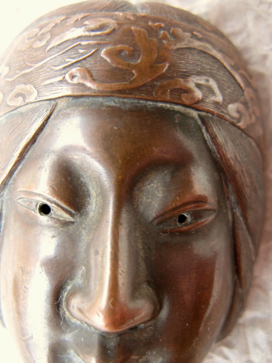 Set Of Small Japanese Masks In Metal-photo-1