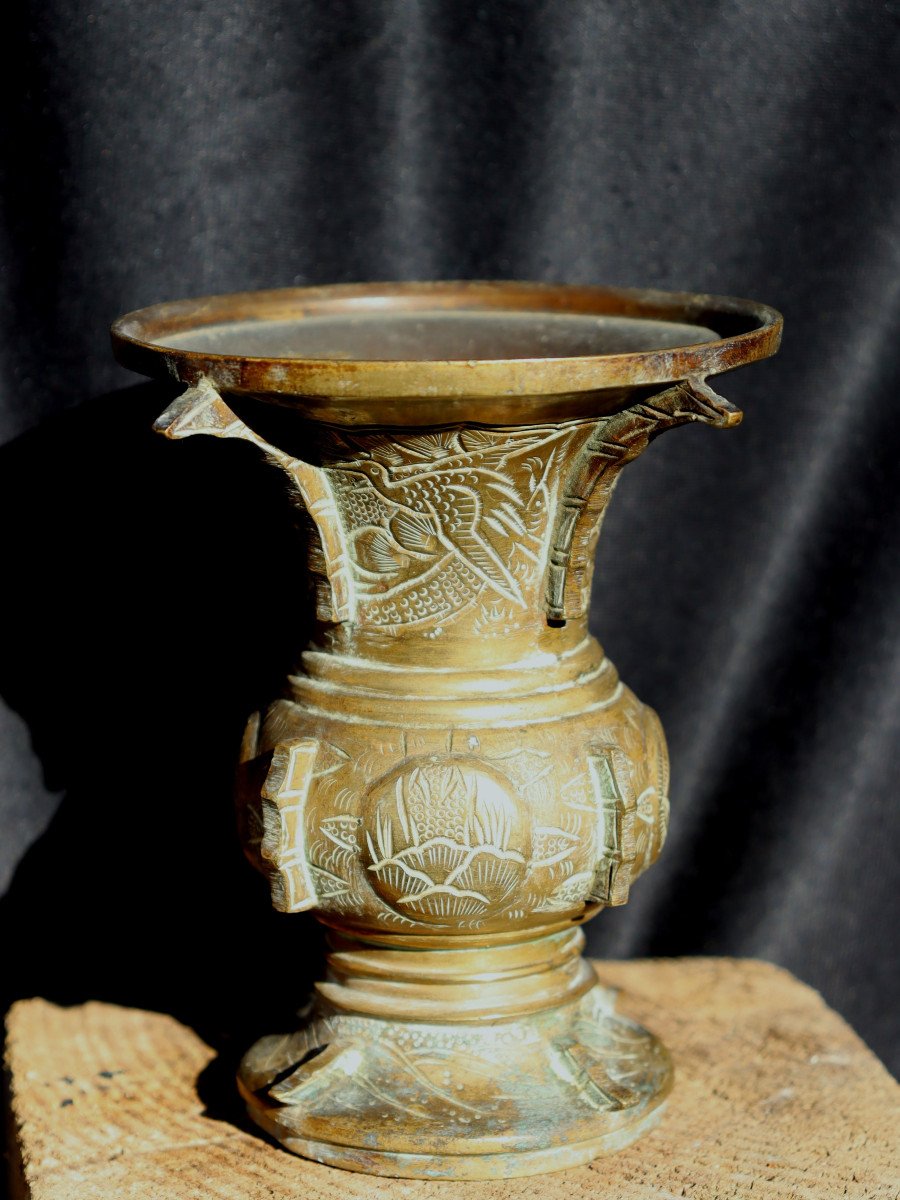 INDOCHINE CIRCA 1900 : "PAIRE DE PETITS VASES EN BRONZE"-photo-3