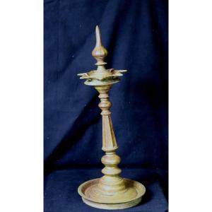 Large Oil Lamp With Seven Nozzles In Gold Bronze Kerala