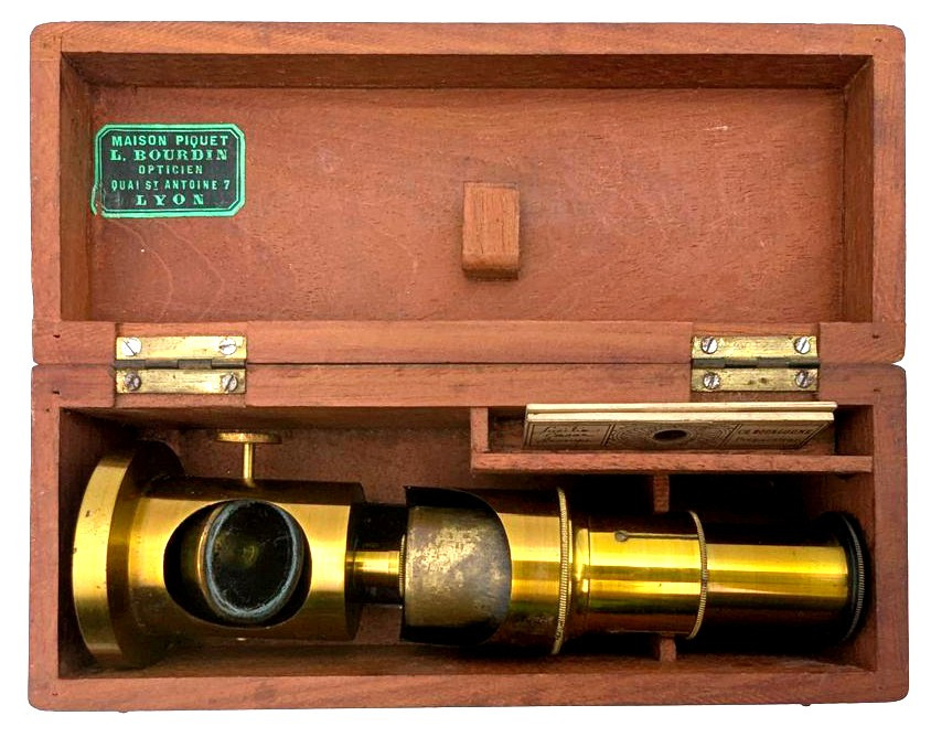 MICROSCOPE MONOCULAIRE D'ÉTUDIANT