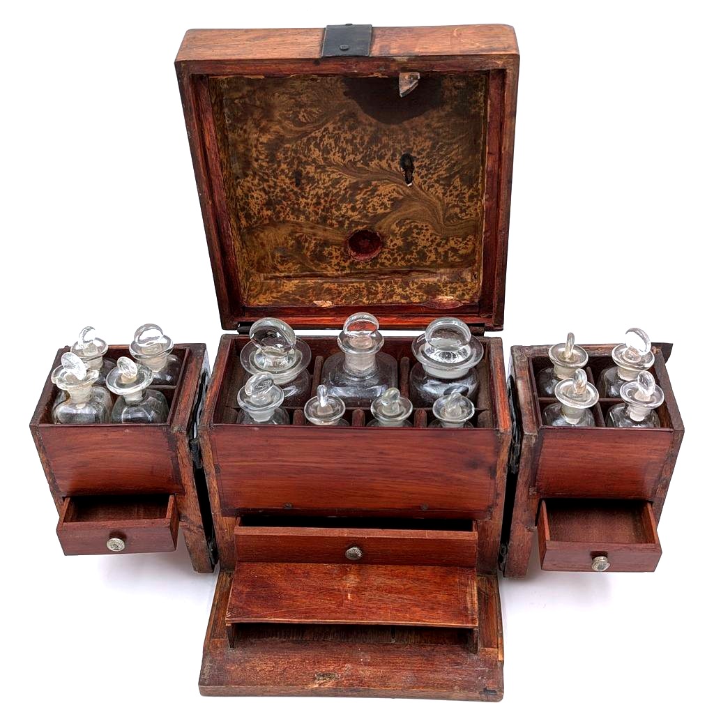 Portable Apothecary Set-photo-2