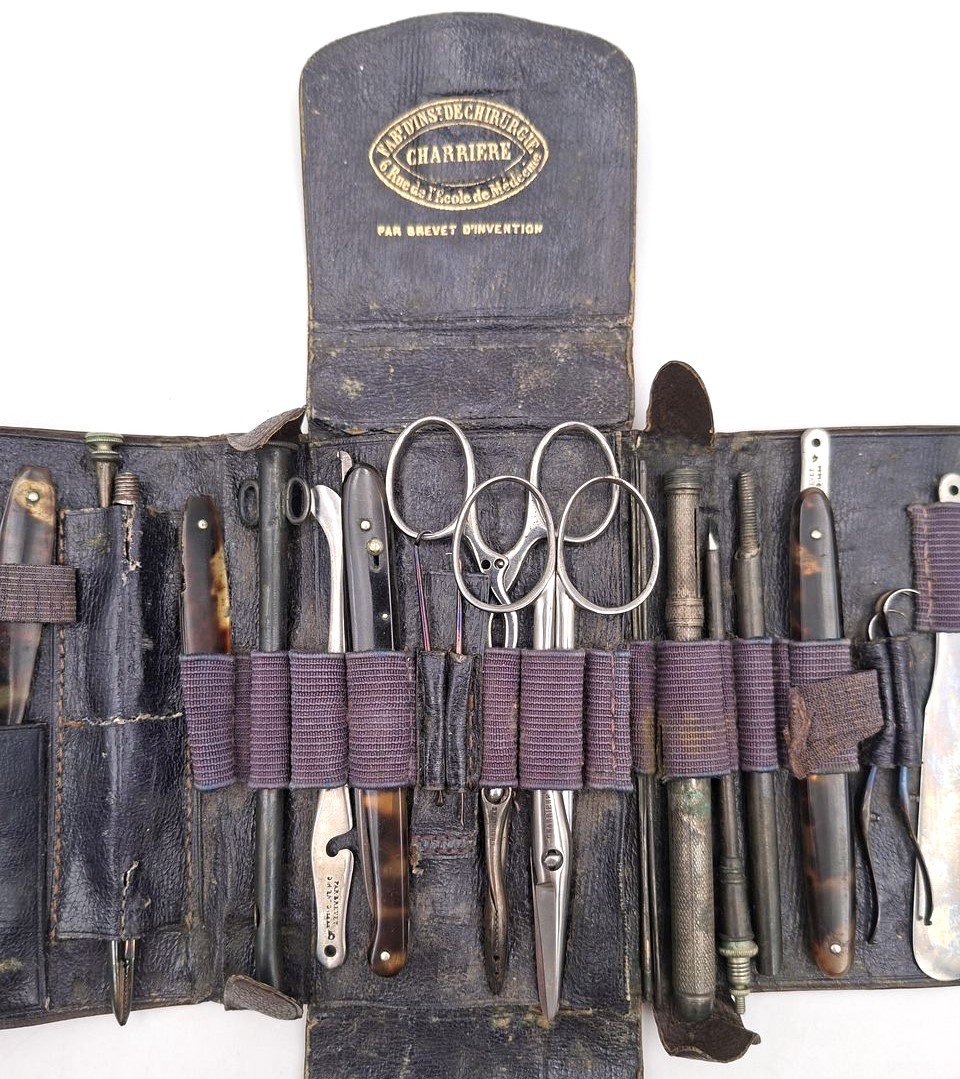TROUSSE DE CHIRURGIE CHARRIÈRE-photo-1