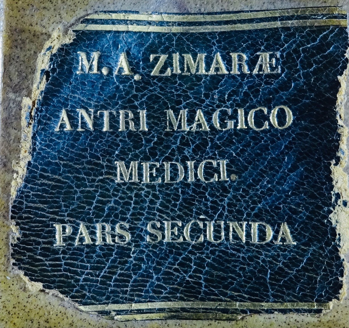 ZIMARA - Antri magico-medici pars secunda in qua arcana naturae. imprimé à Francfort, en 1526.-photo-1