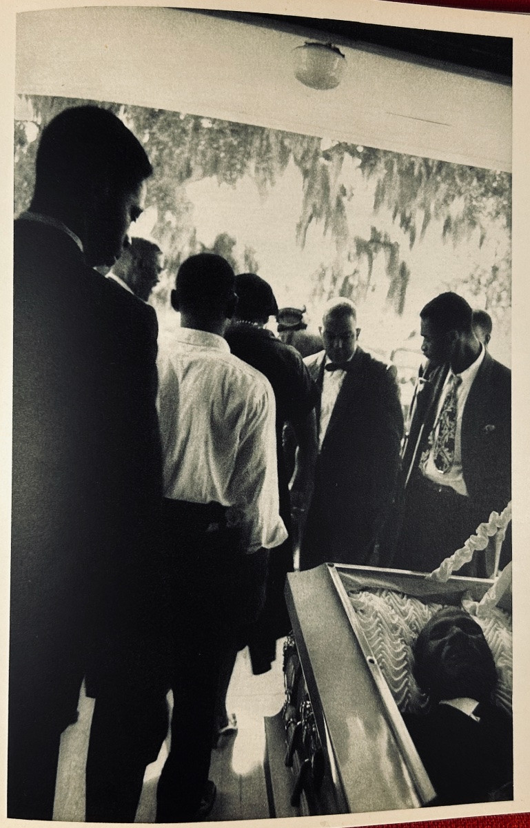 [photograph] - Bosquet And Frank - The Americans. Delpire, Essential Encyclopedia, 1958.-photo-3