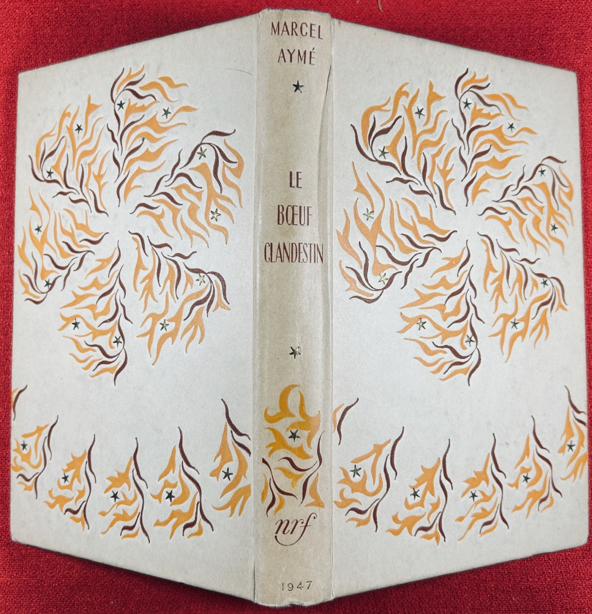 AYMÉ (Marcel) - Le boeuf clandestin. Gallimard, 1947, cartonnage de Paul Bonet, ex num.