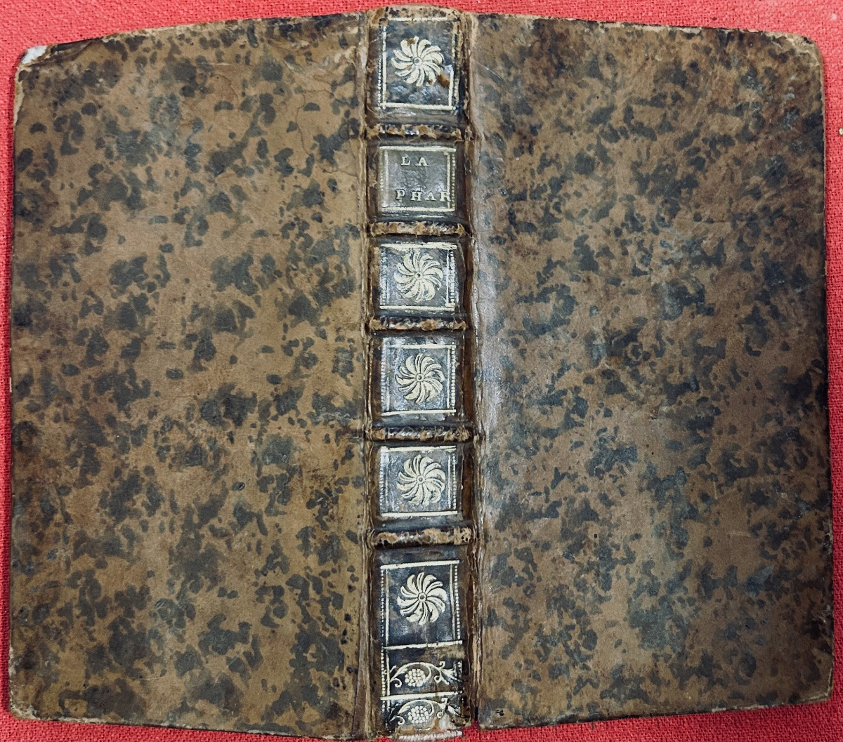 [MAZEAS (Guillaume)] - La pharmacopée des pauvres. Paris, Herissant, 1757, reliure plein veau.-photo-6