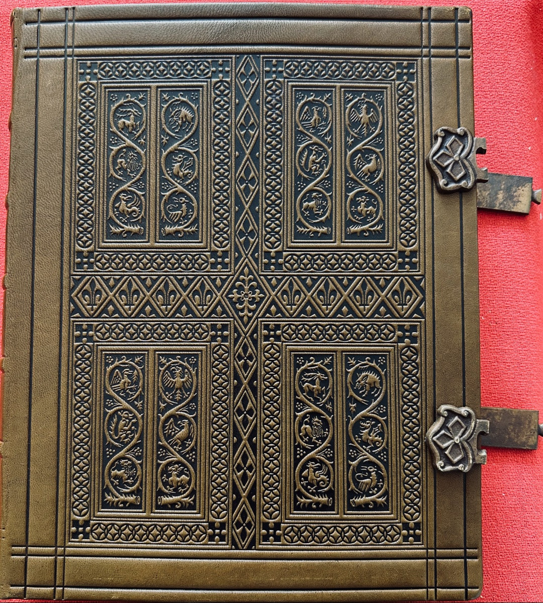 [DUSSARTHOU] - D'ASSISE (Saint-François) - Les Fioretti. 1965, reliure d'éditeur.-photo-2