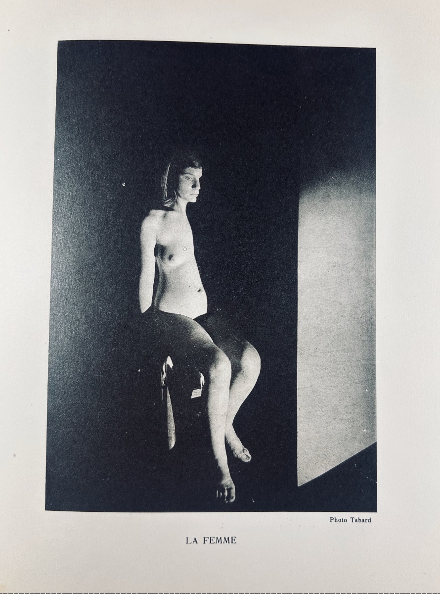 [REVUE] - Bifur n° 3. Éditions du Carrefour, 1929 , exemplaire numéroté illustré de photos.
