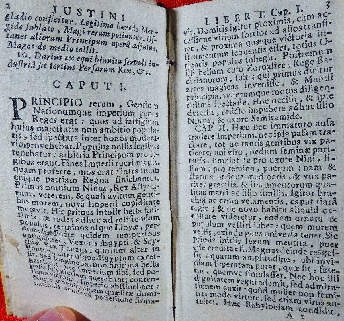 JUSTIN - Historiarum ex trogo Pompeio. Imprimé à Rouen en 1758.-photo-4