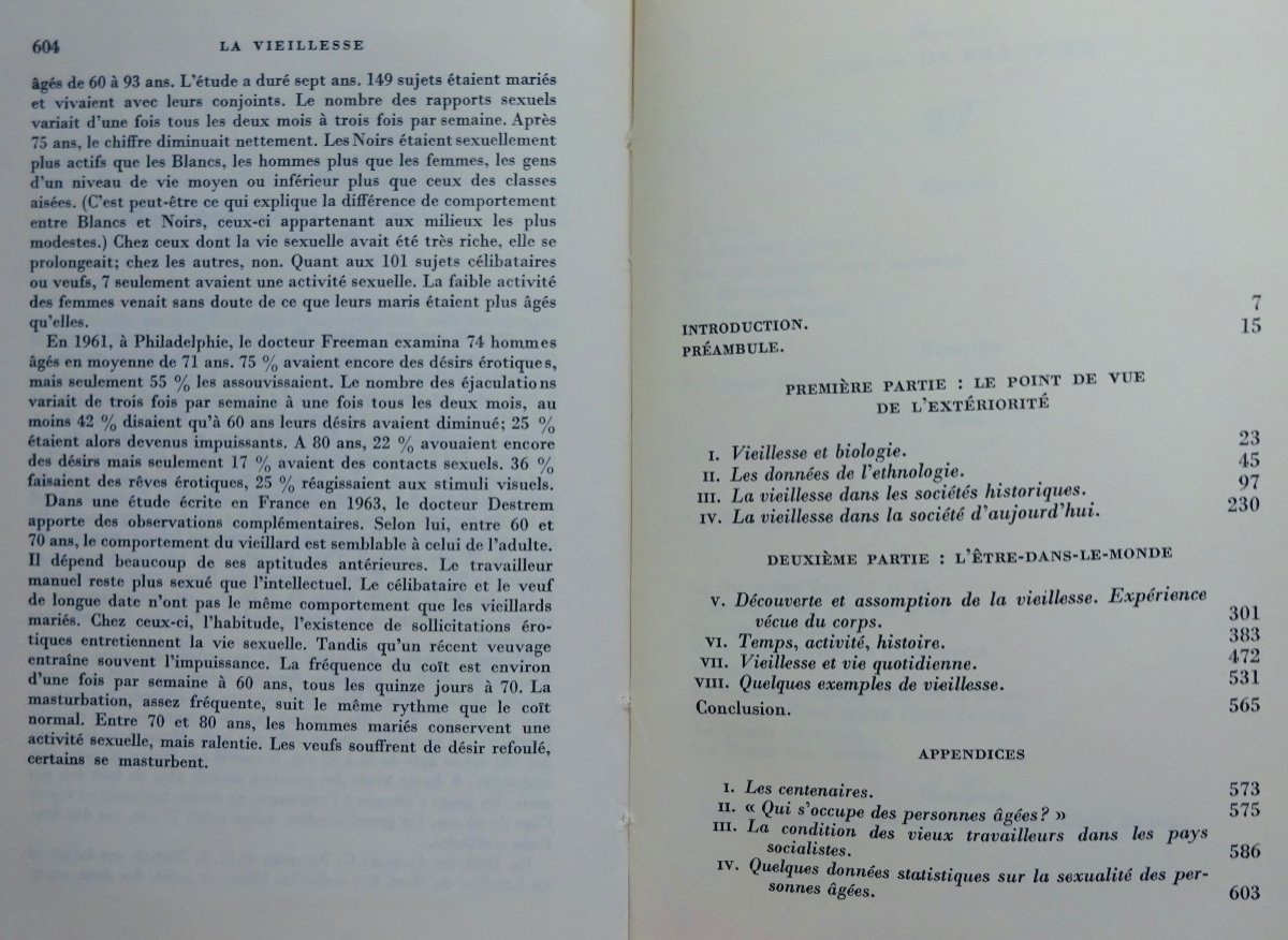 BEAUVOIR - La Vieillesse. Essai. Librairie Gallimard, 1970. Édition originale.-photo-2