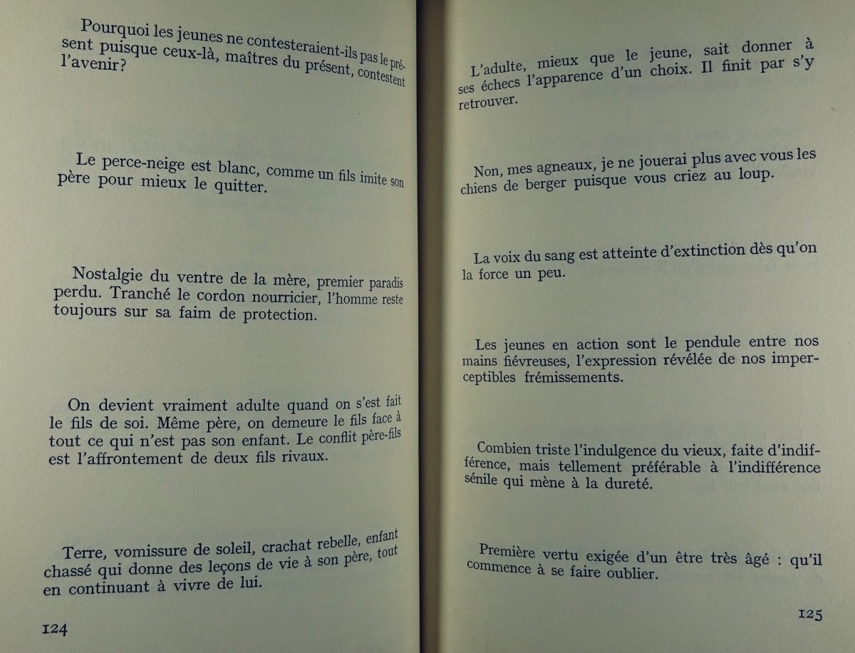 MALLET (Robert) - Apostilles ou L'utile et le futile. Paris, Gallimard, 1972. Édition originale-photo-5